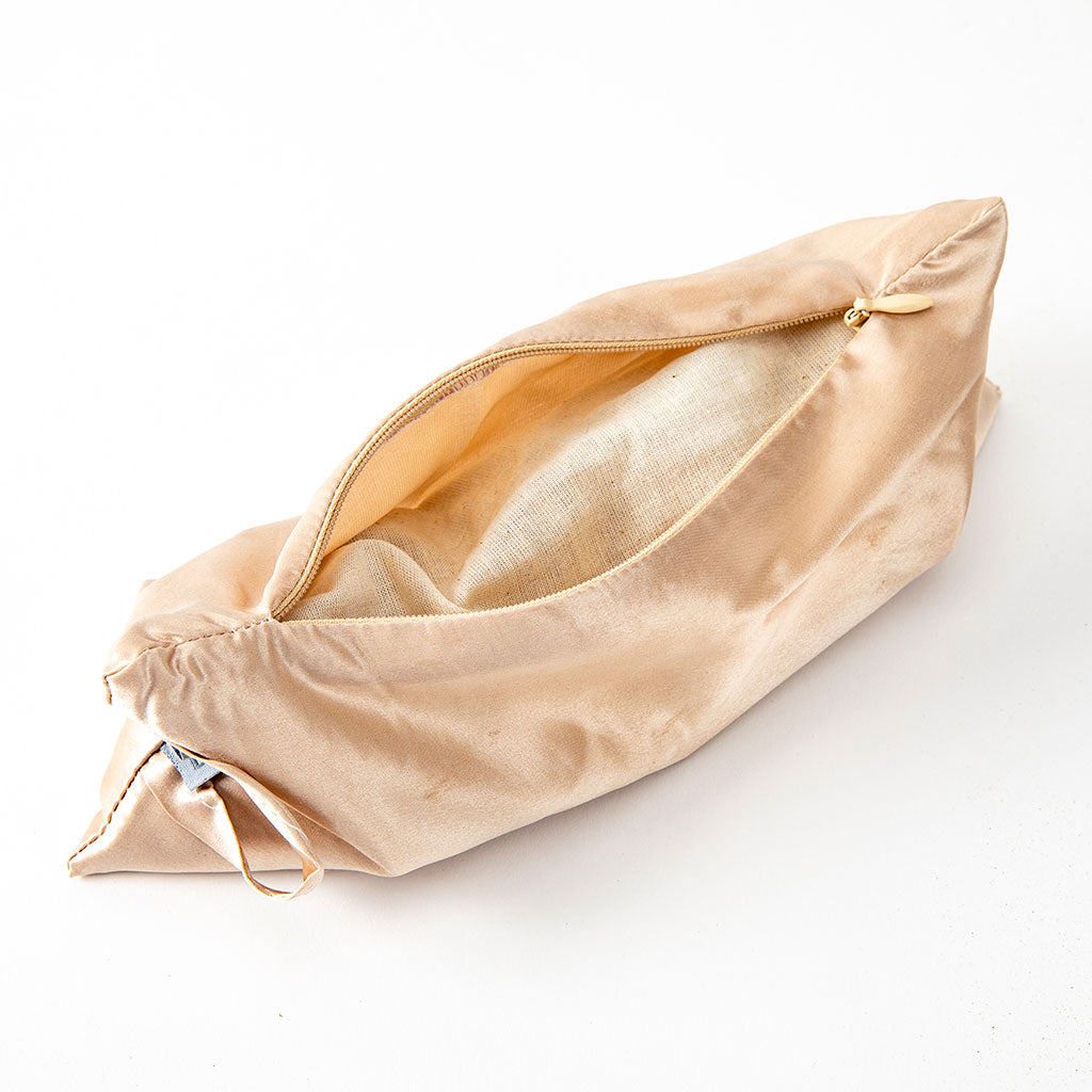 Silk Yoga Eye Pillow in Beige