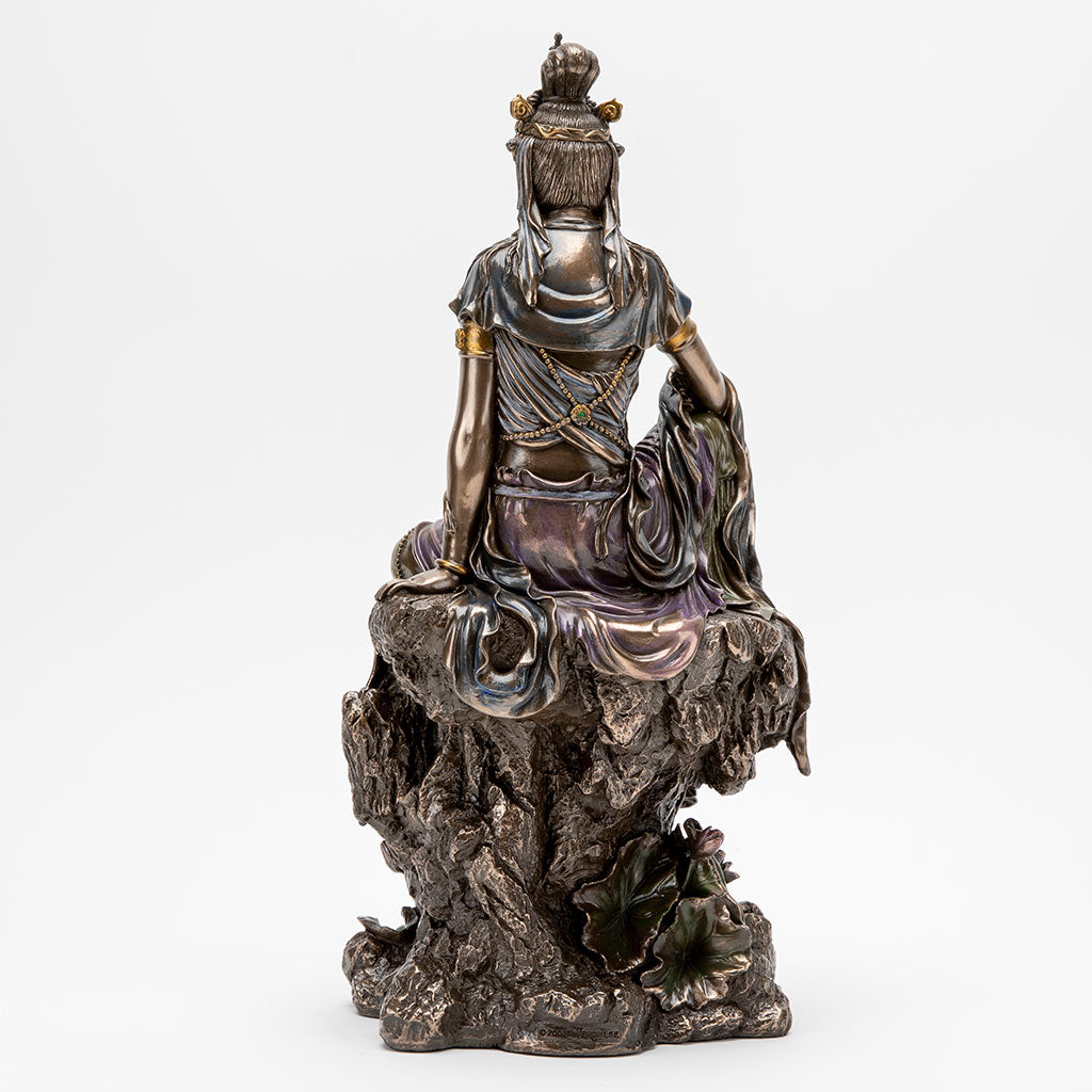Royal Ease Kuan Yin Heart Sutra Statue