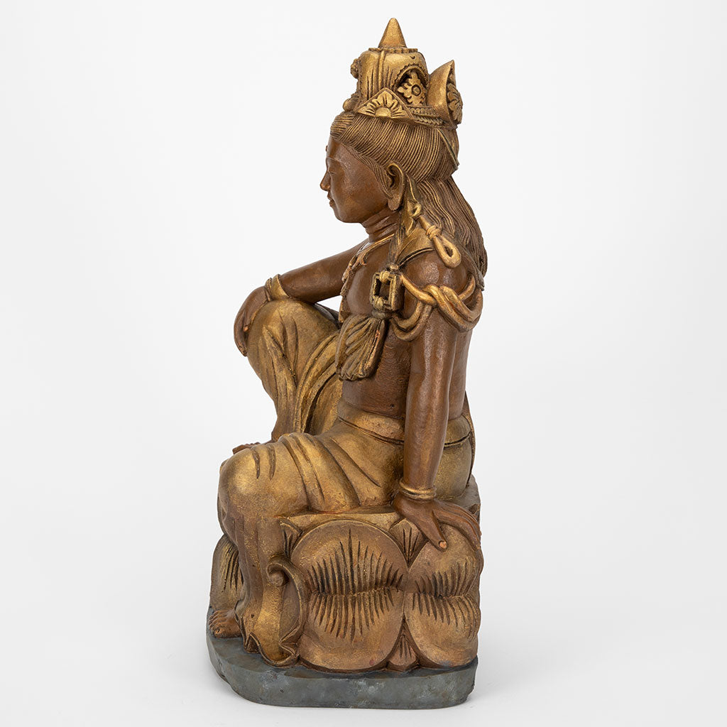 Royal Ease Avalokiteshvara Garden Statue