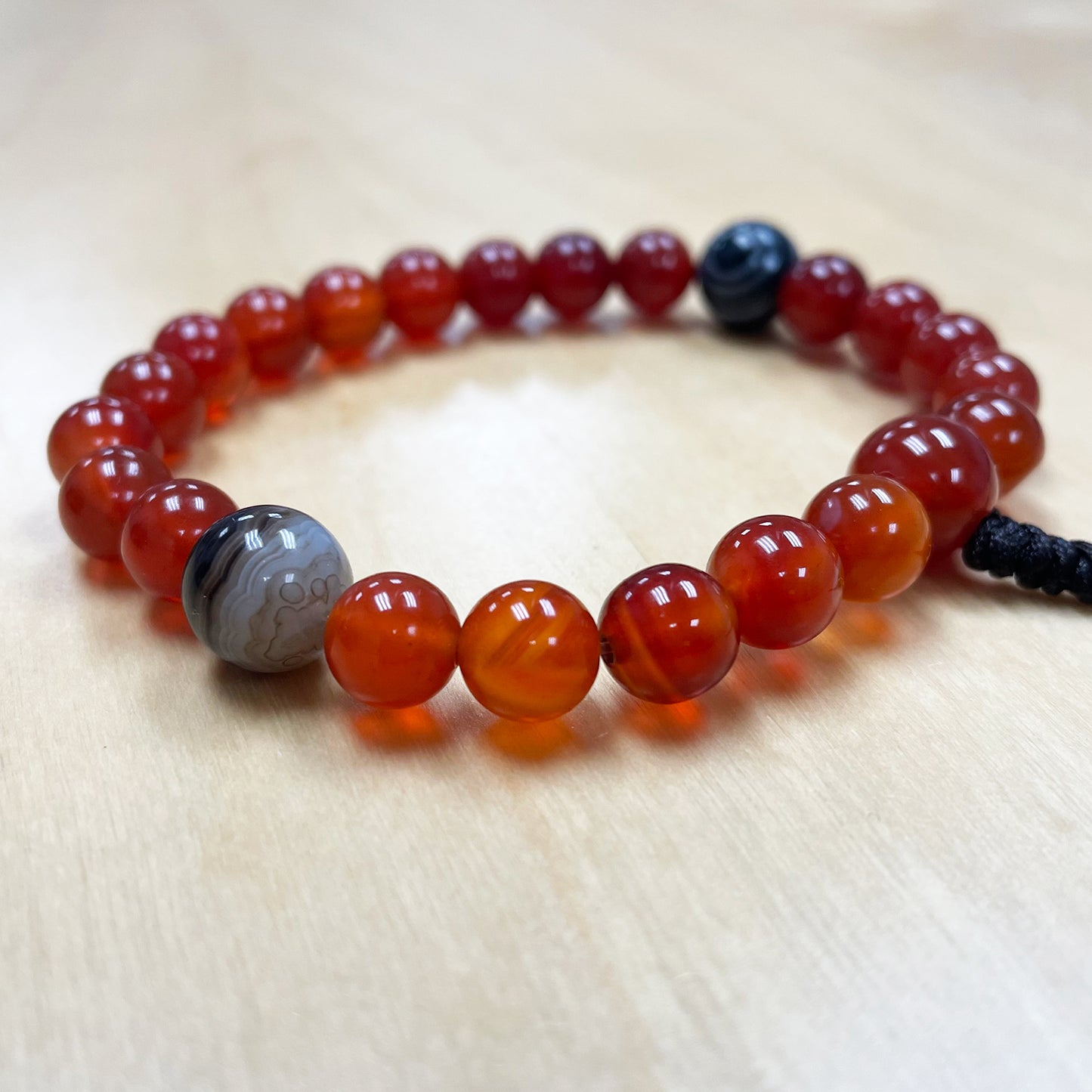 Carnelian Stretchy Mala with Banded Agate