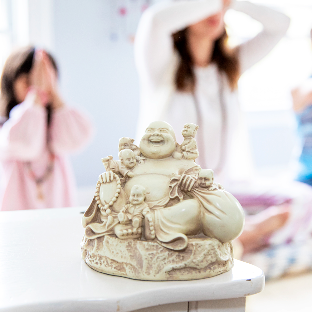 Laughing Buddha Statue