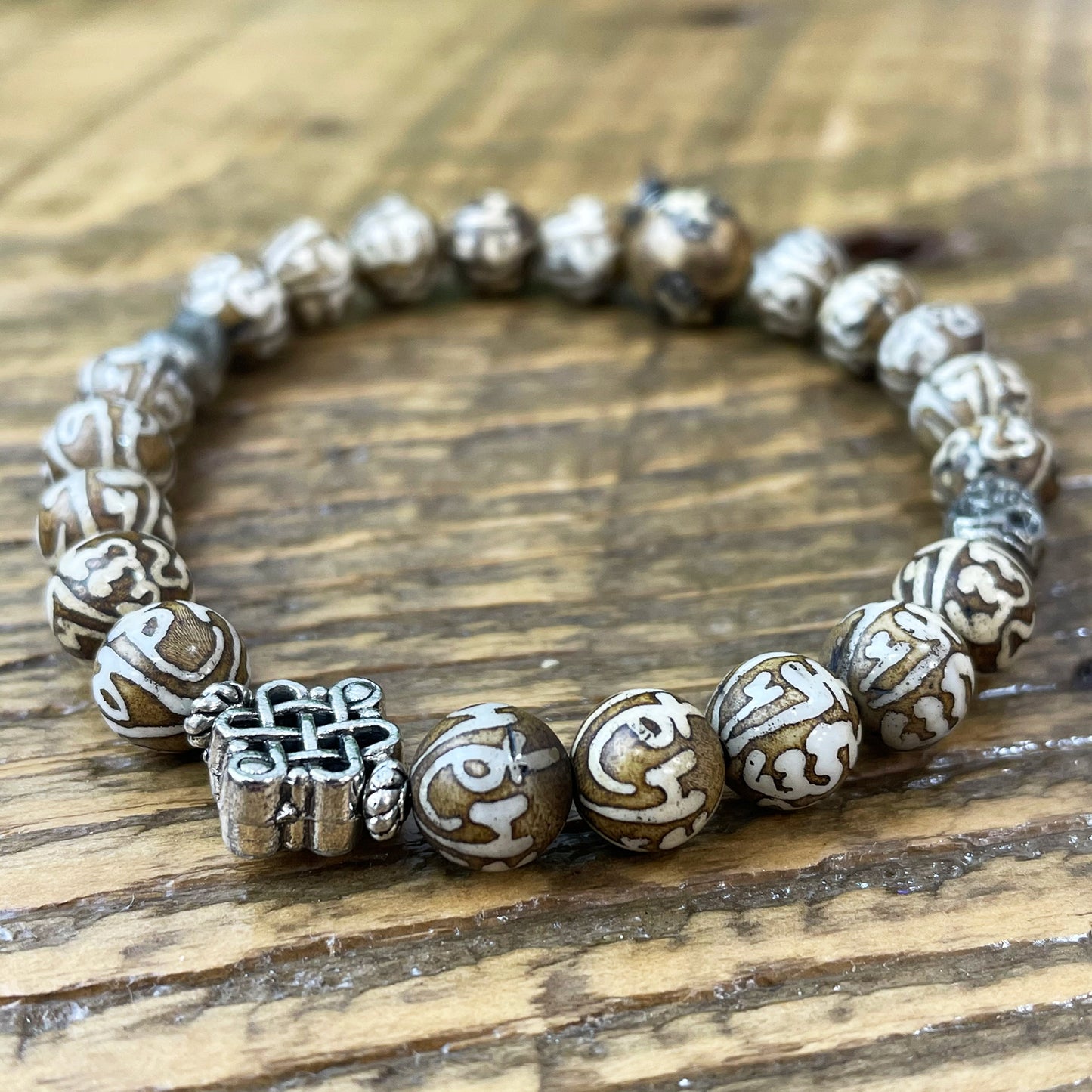 Endless Knot Compassion Mantra Bracelet
