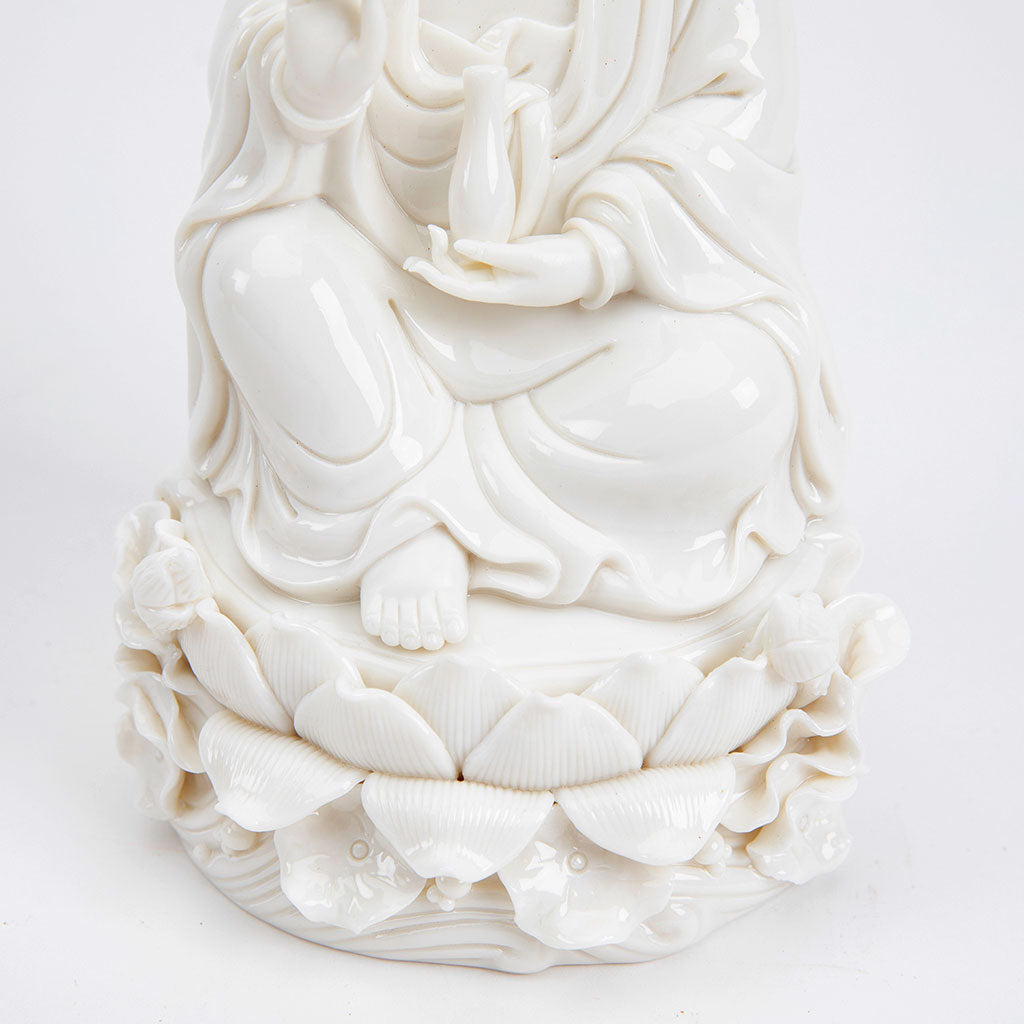 White Bodhisattva Kuan Yin Statue