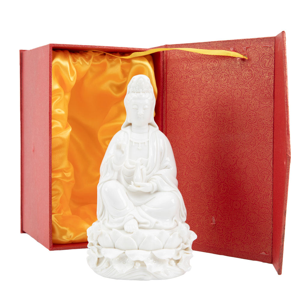 White Bodhisattva Kuan Yin Statue