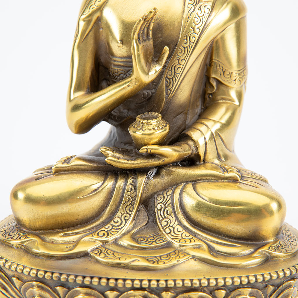 Bronze Praying Buddha Statue