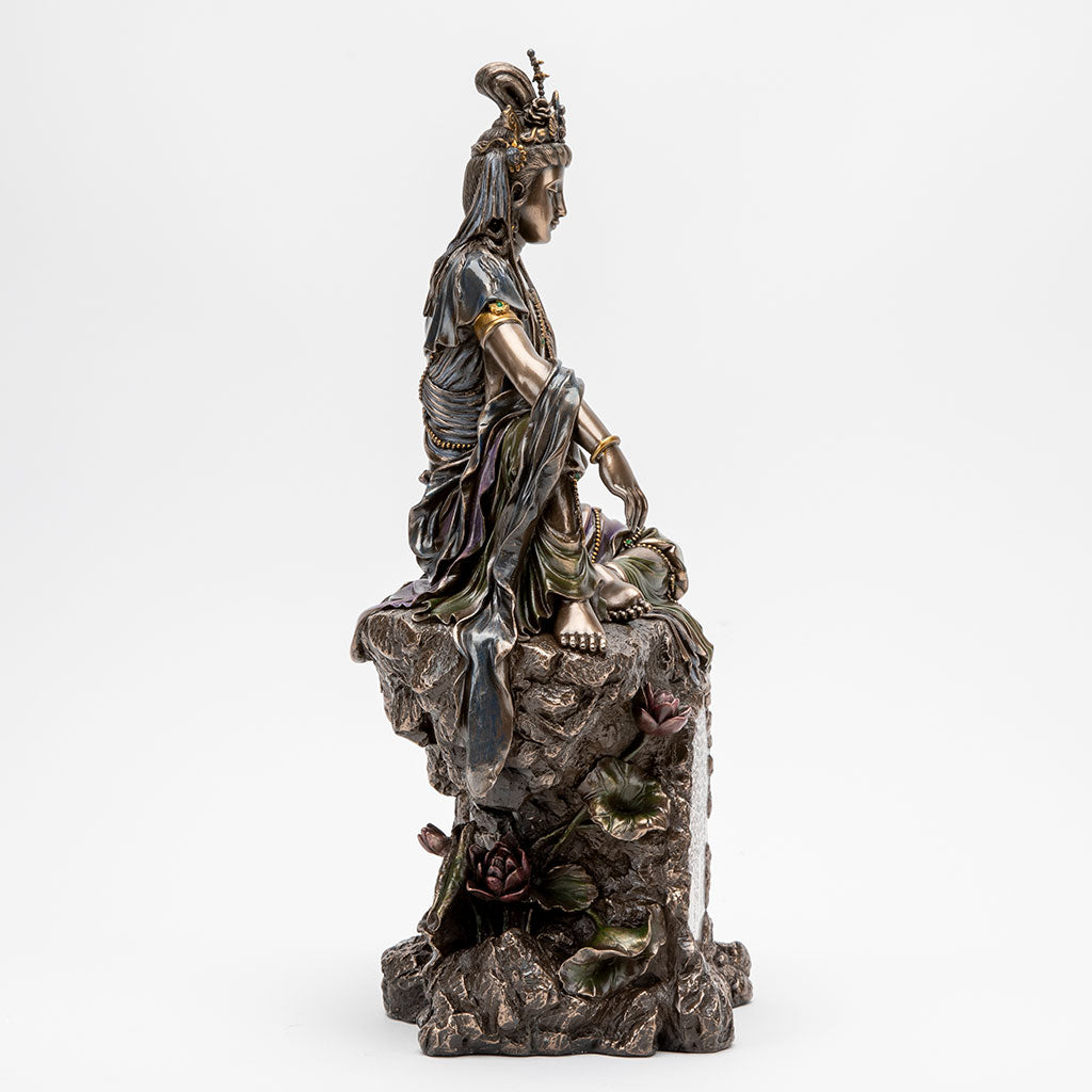 Royal Ease Kuan Yin Heart Sutra Statue