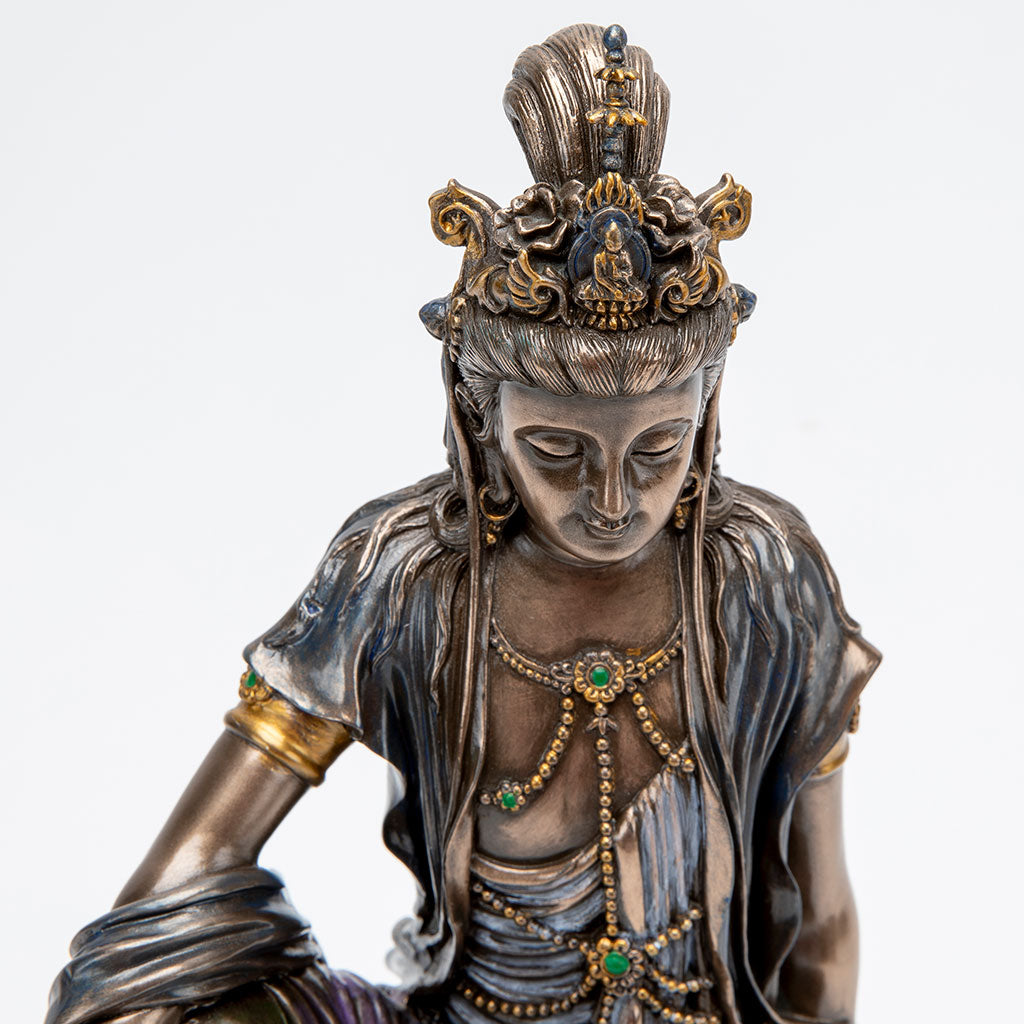 Royal Ease Kuan Yin Heart Sutra Statue