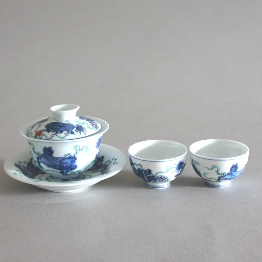 Traditional Gaiwan and Tea Cup Set