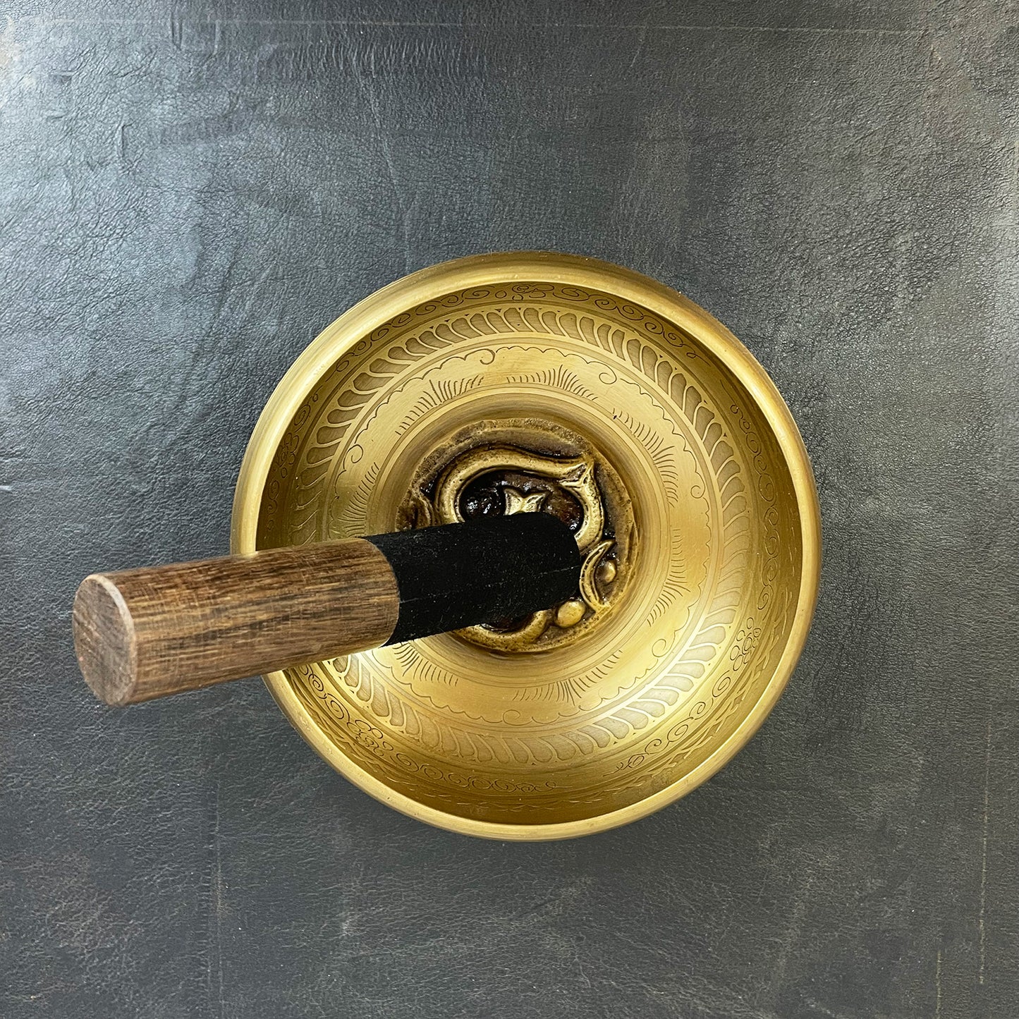 Powerful Om Singing Bowl with Case