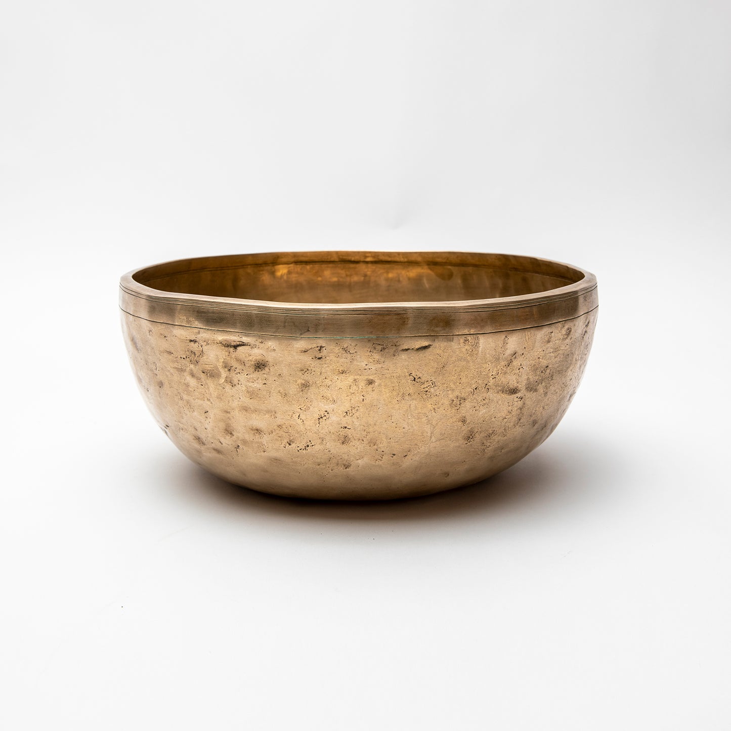 Handbeaten Singing Bowl - 12"