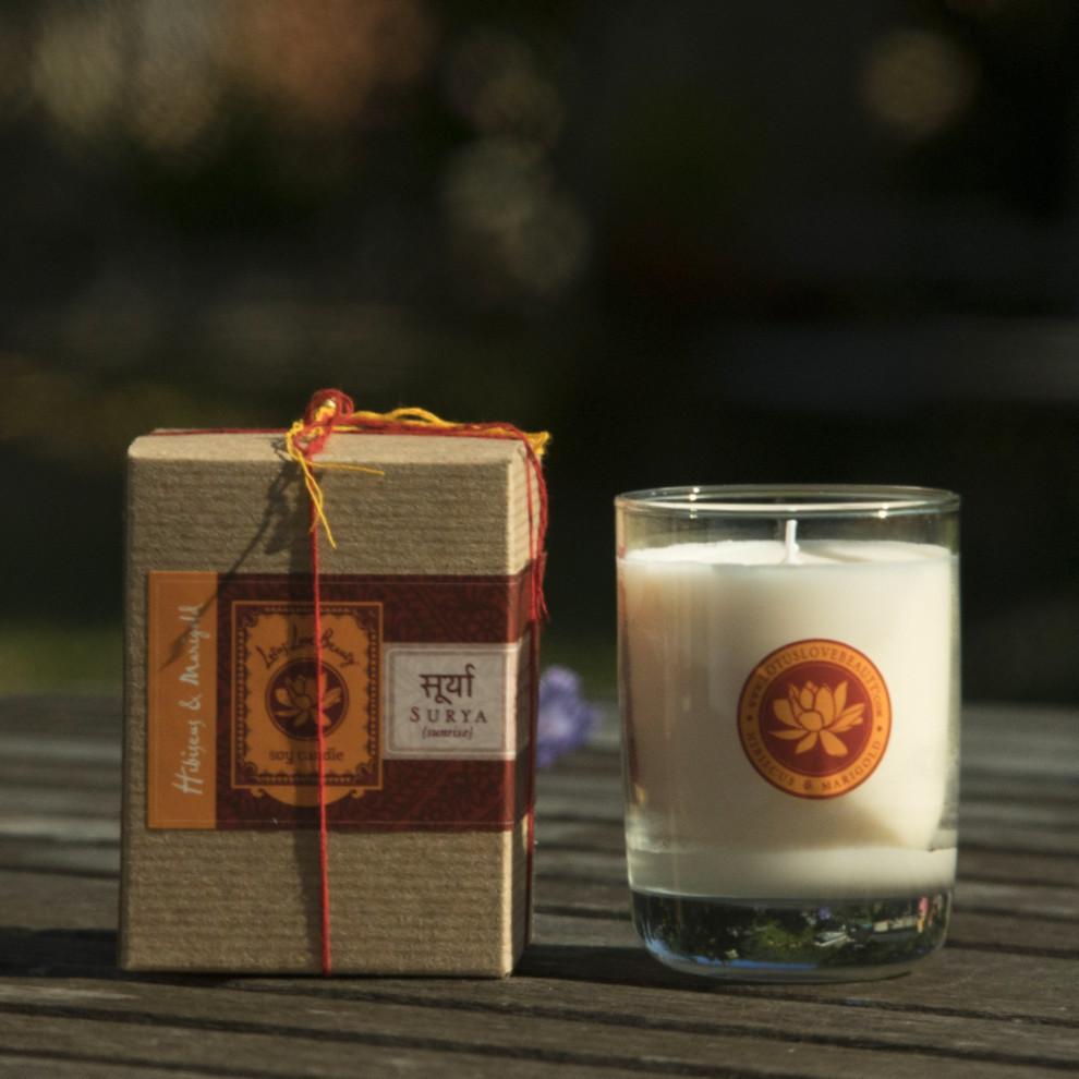 Lotus Love Kalava Candle